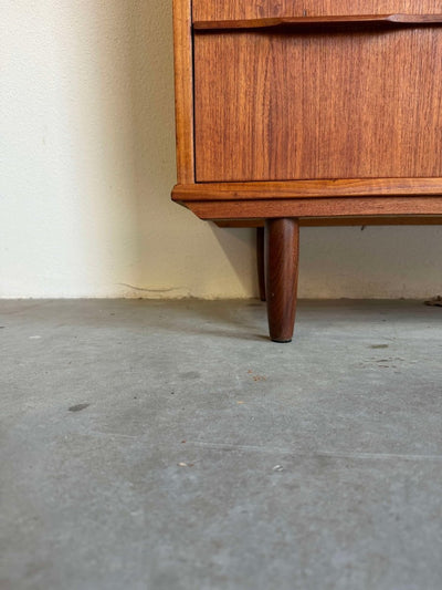 
                  
                    Vintage ladekast teak groot 6* - LOUI.STORE
                  
                