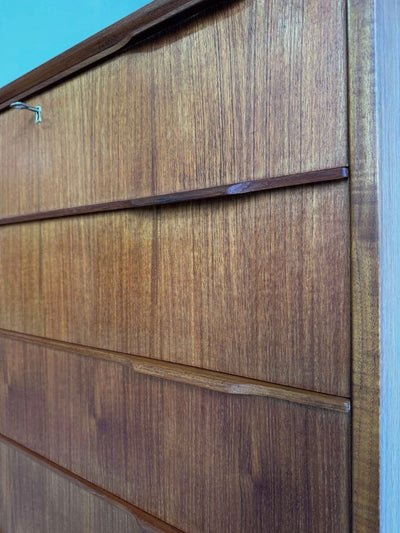 
                  
                    Vintage ladekast teak groot 6* - LOUI.STORE
                  
                