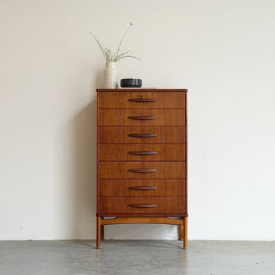 
                  
                    Vintage ladekast teak op eiken frame 7* - LOUI
                  
                