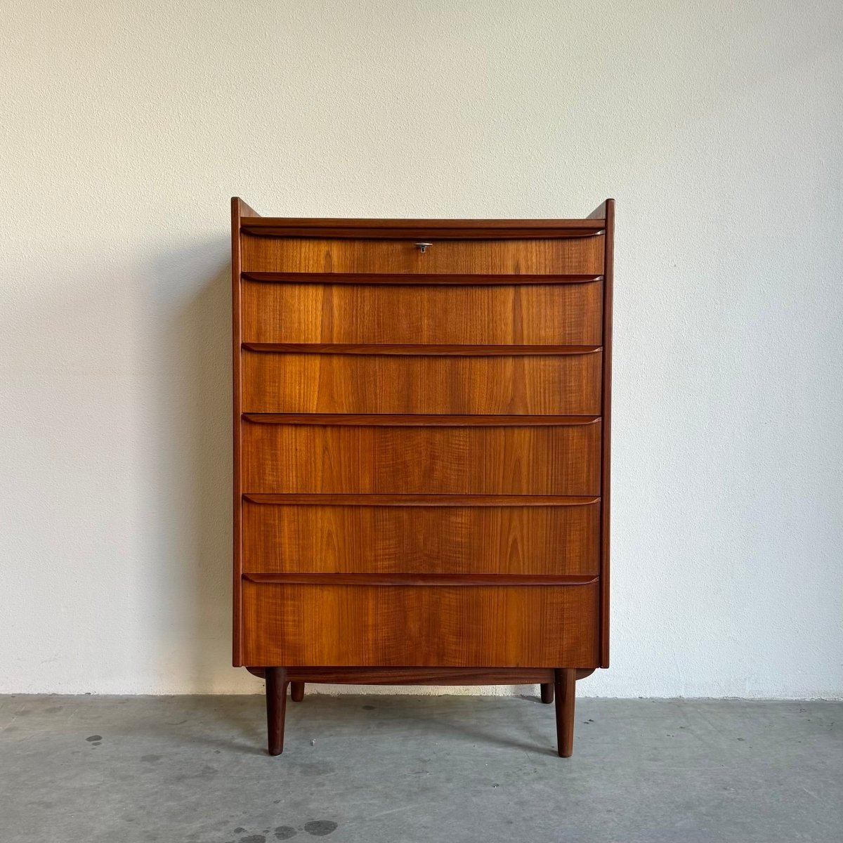 Vintage ladekast teak - rand 6* - LOUI.STORE