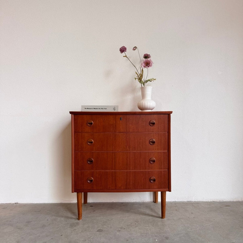 Vintage ladekast teak ronde voorkant - LOUI.STORE