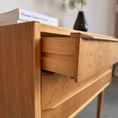 
                  
                    Vintage ladekastje eiken 3* - LOUI.STORE
                  
                