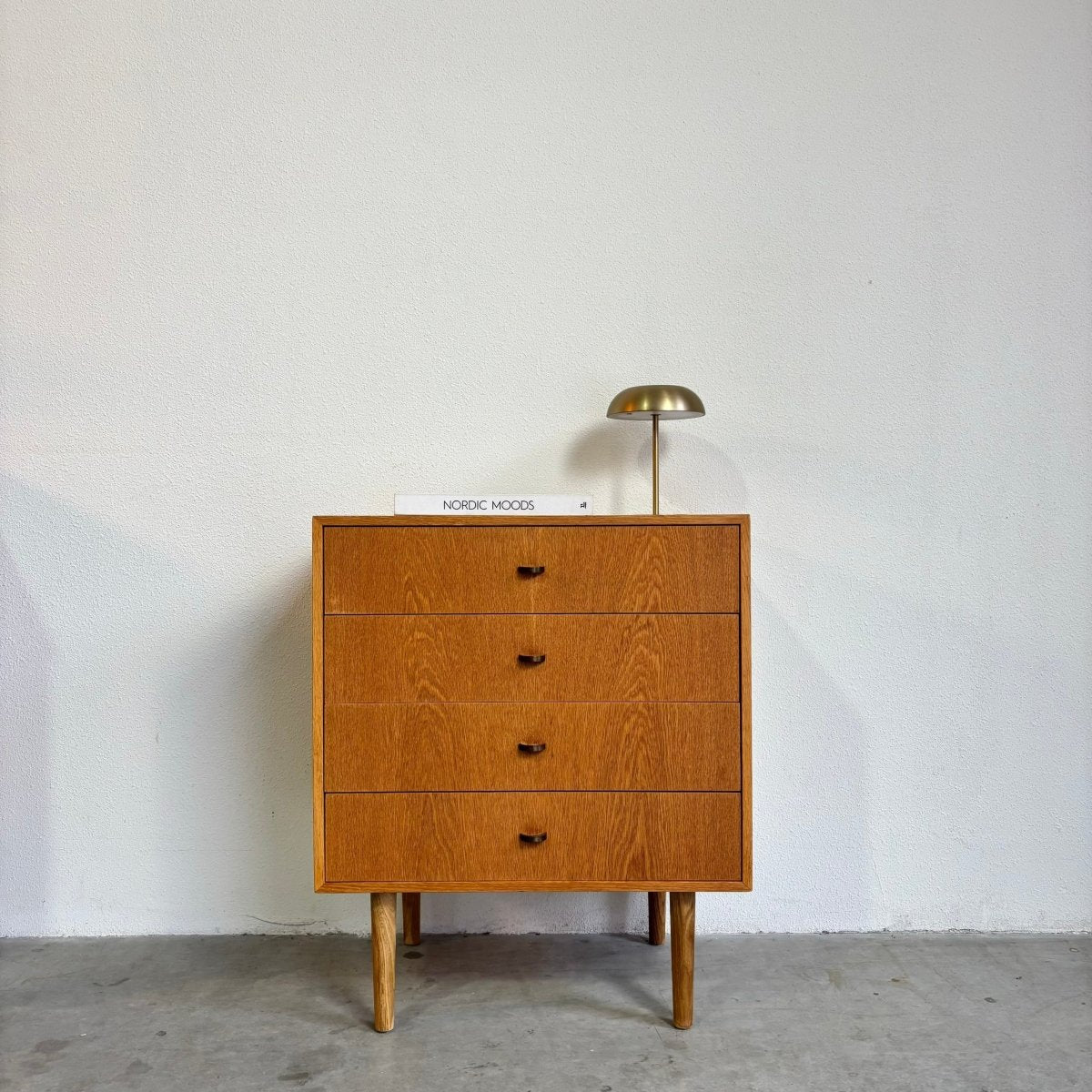 
                  
                    Vintage ladekastje eiken metalen greepje - LOUI.STORE
                  
                