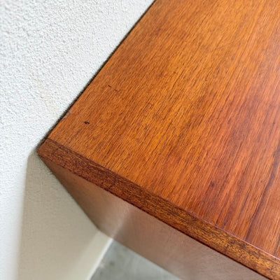 
                  
                    Vintage ladekastje teak 3* - LOUI
                  
                