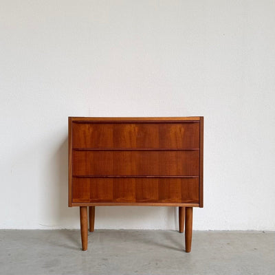 
                  
                    Vintage ladekastje teak 3* - LOUI
                  
                