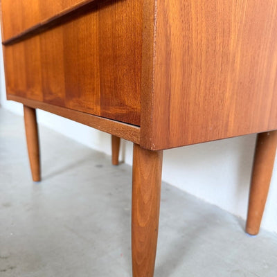 
                  
                    Vintage ladekastje teak 3* - LOUI
                  
                