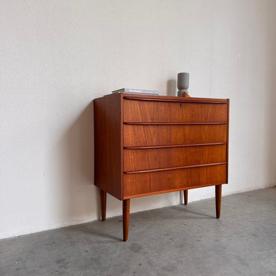 
                  
                    Vintage ladekastje teak 4* - LOUI.STORE
                  
                