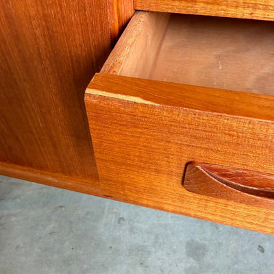 
                  
                    Vintage lowboard Clausen & Søn teak - LOUI
                  
                