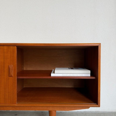 
                  
                    Vintage lowboard Clausen & Søn teak - LOUI
                  
                
