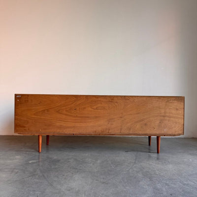 
                  
                    Vintage lowboard Clausen & Son - LOUI.STORE
                  
                