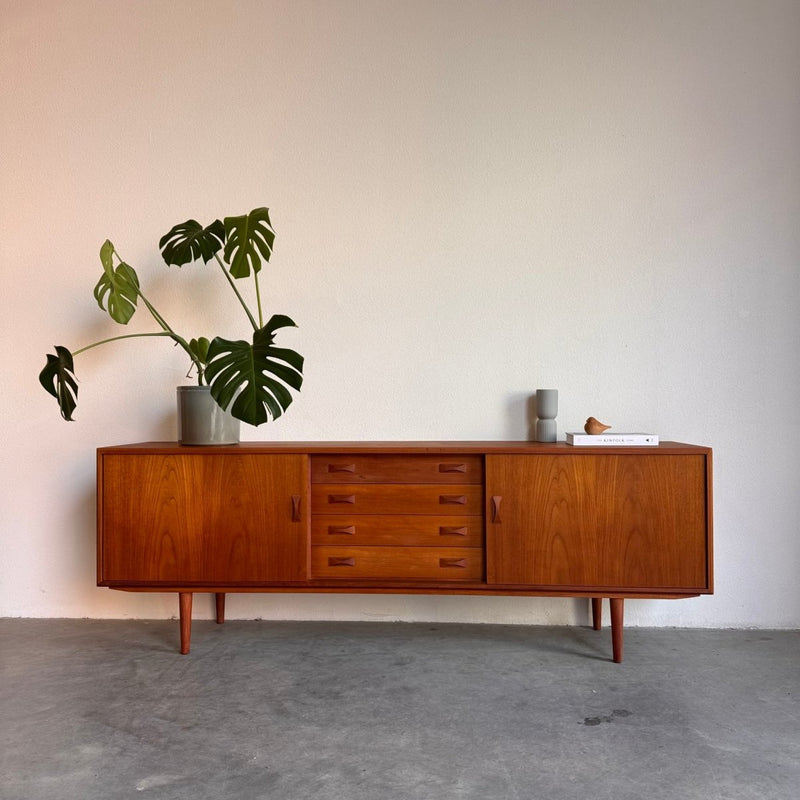 Vintage lowboard Clausen & Son - LOUI.STORE