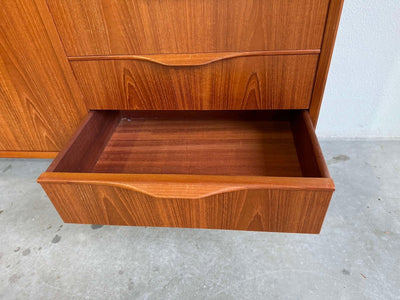 
                  
                    Vintage lowboard Erling Torvits teak - LOUI.STORE
                  
                