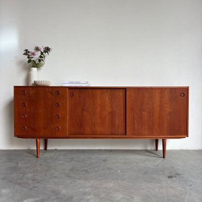 Vintage lowboard lades & ronde greepjes teak - LOUI.STORE