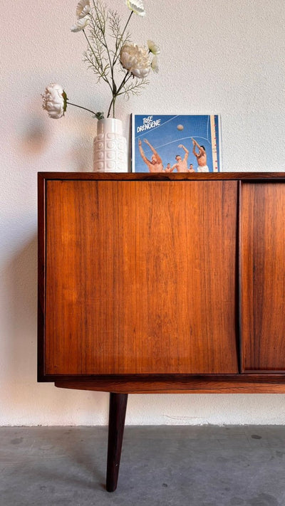 
                  
                    Vintage lowboard palissander - LOUI.STORE
                  
                