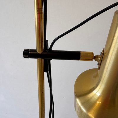 
                  
                    Vintage messing vloerlamp 2 koppig - LOUI.STORE
                  
                