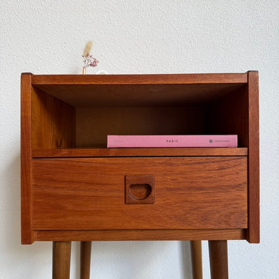 Vintage nachtkastje teak met lade - LOUI