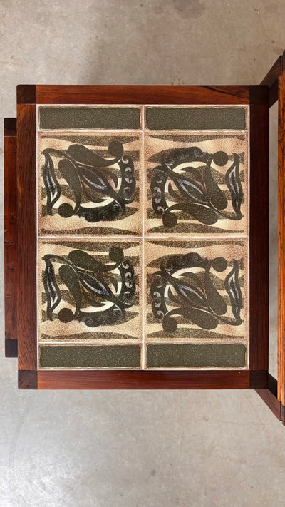 
                  
                    Vintage nesting bijzettafel keramiek - palissander - LOUI.STORE
                  
                