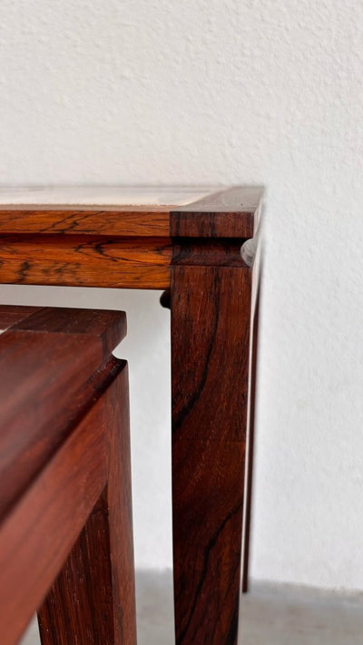 
                  
                    Vintage nesting bijzettafel keramiek - palissander - LOUI.STORE
                  
                