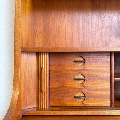 
                  
                    Vintage Nexo boekenkast - secretaire met tambour - LOUI
                  
                