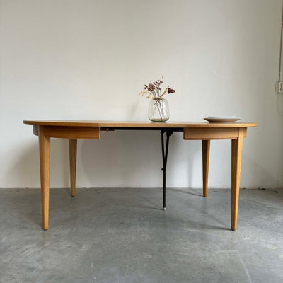 Vintage Omann Junior eettafel eiken - LOUI.STORE