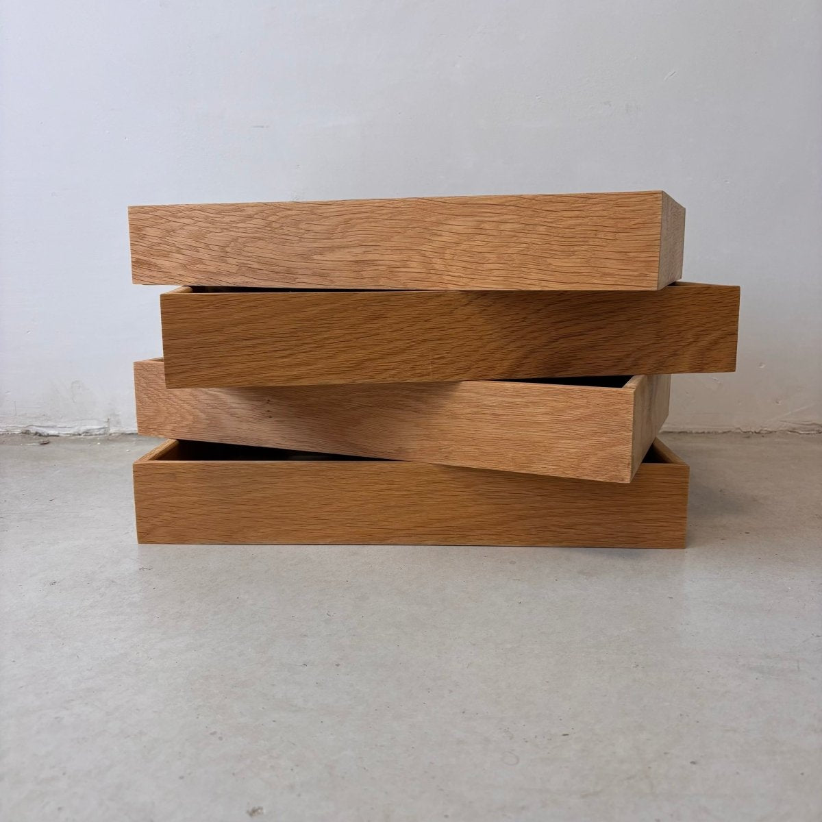 
                  
                    Vintage opbergbak eiken - LOUI.STORE
                  
                