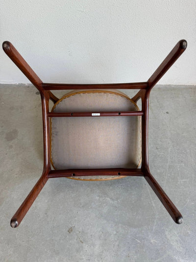 
                  
                    Vintage palissander skai stoelen Erik Buch (4) - LOUI.STORE
                  
                
