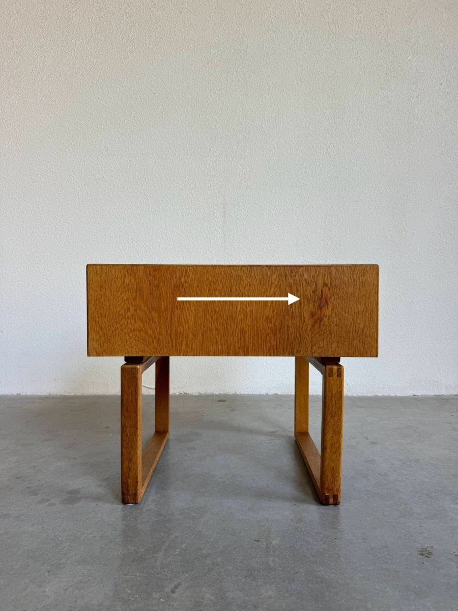 
                  
                    Vintage plantenbak Kai Kristiansen eiken - LOUI.STORE
                  
                