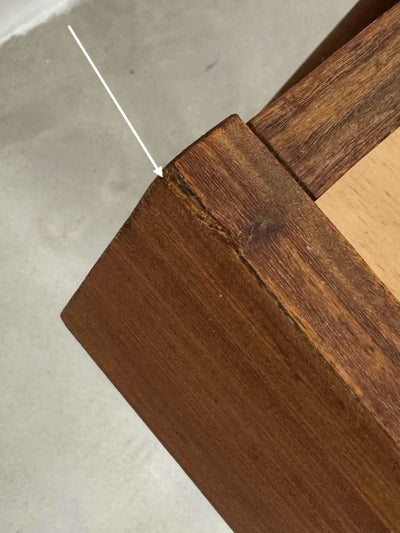 
                  
                    Vintage plantenbak teak - LOUI.STORE
                  
                