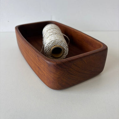 Vintage rechthoekig bakje massief teak - LOUI.STORE