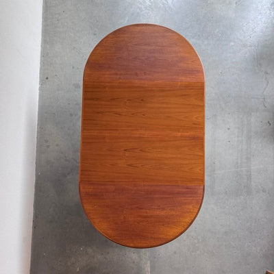 
                  
                    Vintage ronde eettafel uitschuifbaar teak - LOUI
                  
                
