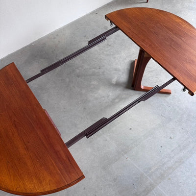 
                  
                    Vintage ronde eettafel uitschuifbaar teak - LOUI
                  
                