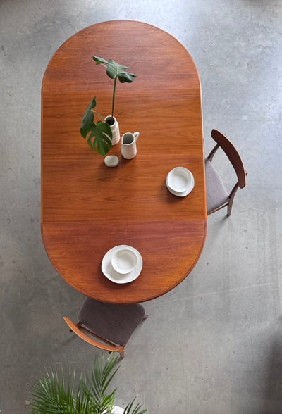
                  
                    Vintage ronde eettafel uitschuifbaar teak - LOUI
                  
                