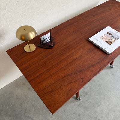 
                  
                    Vintage ruim open bureau in teak - LOUI
                  
                