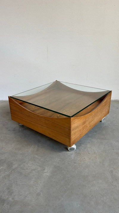 
                  
                    Vintage salontafel Bramin møbler palissander - LOUI.STORE
                  
                