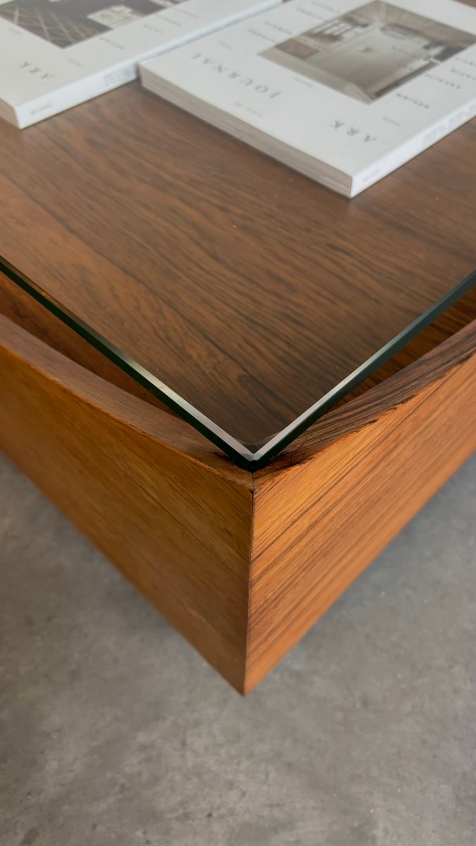 
                  
                    Vintage salontafel Bramin møbler palissander - LOUI.STORE
                  
                