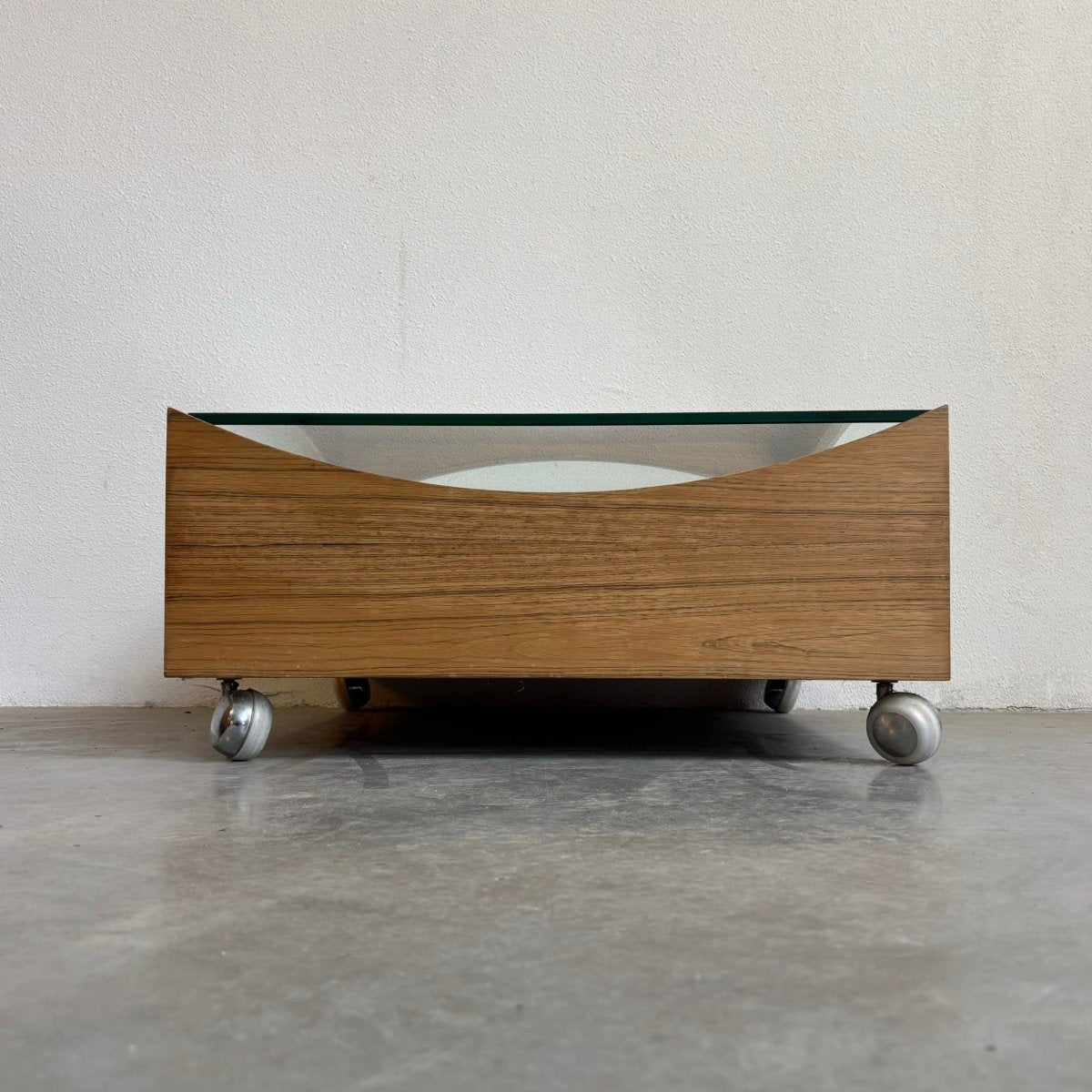 
                  
                    Vintage salontafel Bramin møbler palissander - LOUI.STORE
                  
                