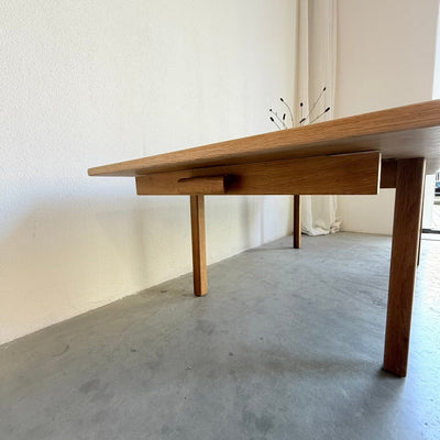 
                  
                    Vintage salontafel KP Møbler met extra blad eiken - LOUI
                  
                