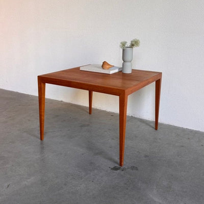 
                  
                    Vintage salontafel Severin Hansen - Haslew teak - LOUI.STORE
                  
                