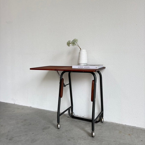 Vintage schrijfmachine - bijzettafeltje teak - LOUI.STORE