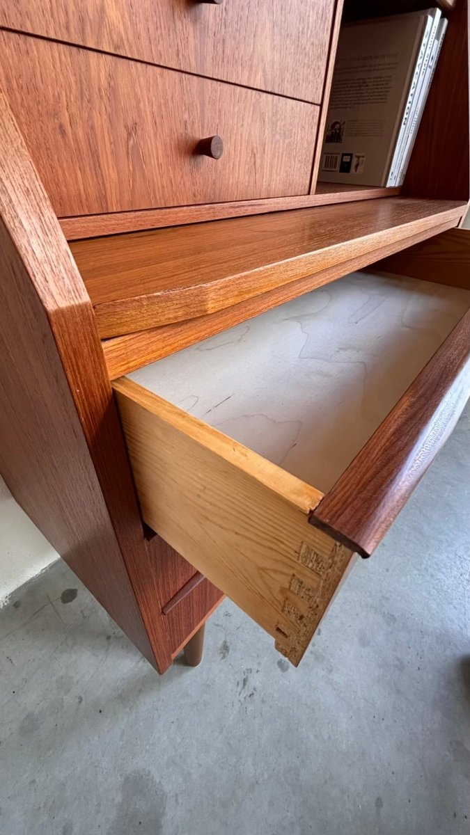 
                  
                    Vintage secretaire bureau teak - LOUI.STORE
                  
                
