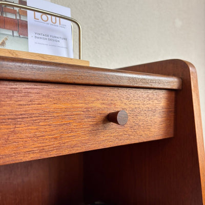 
                  
                    Vintage secretaire - bureau teak - LOUI.STORE
                  
                