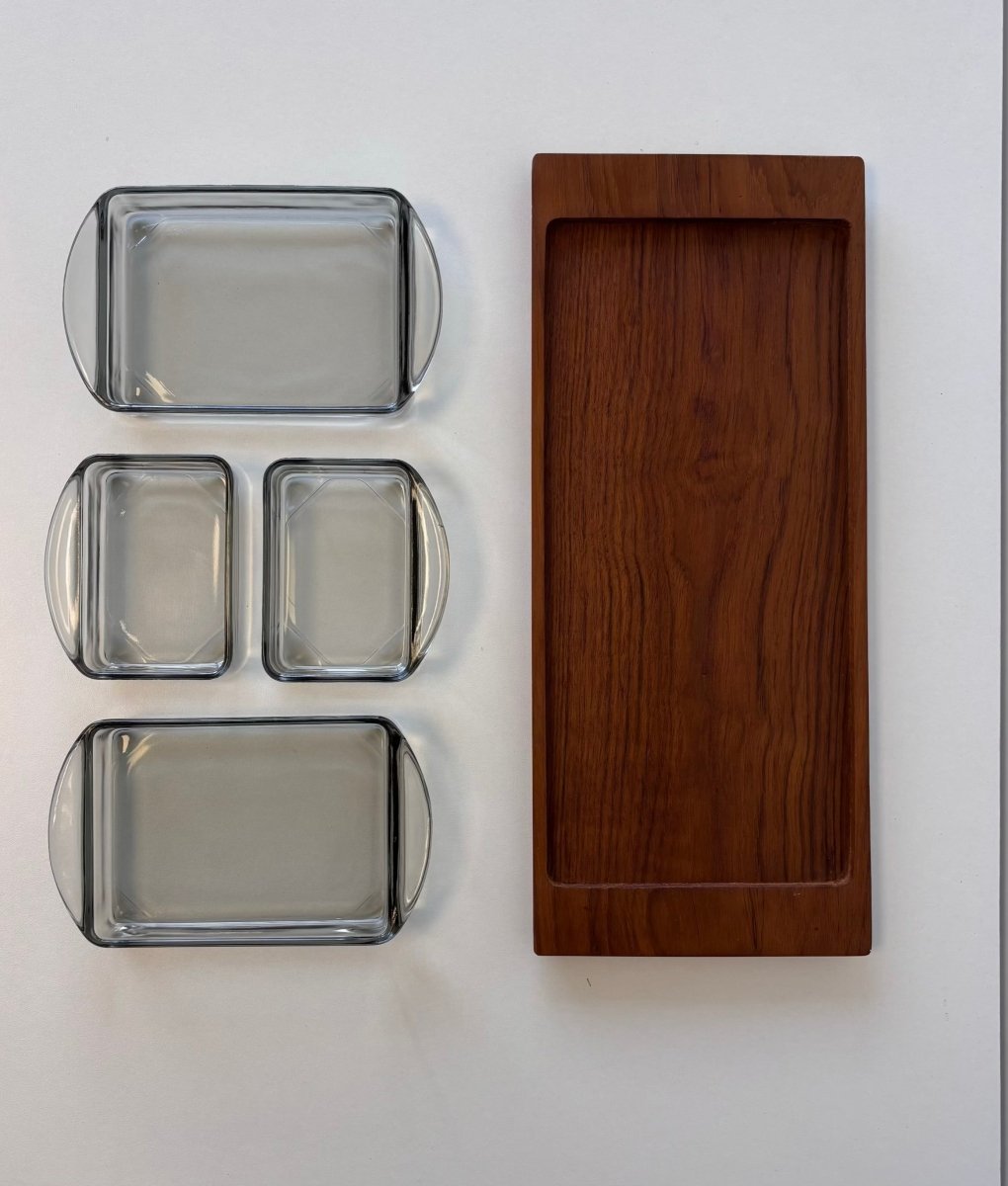 
                  
                    Vintage serveer schaaltje teak - LOUI.STORE
                  
                