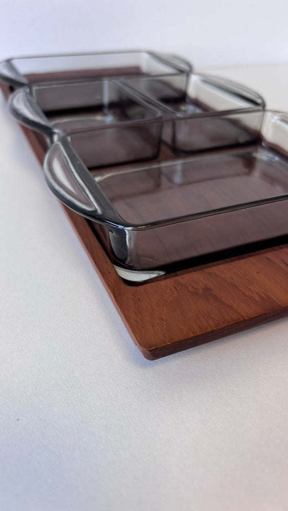 
                  
                    Vintage serveer schaaltje teak - LOUI.STORE
                  
                