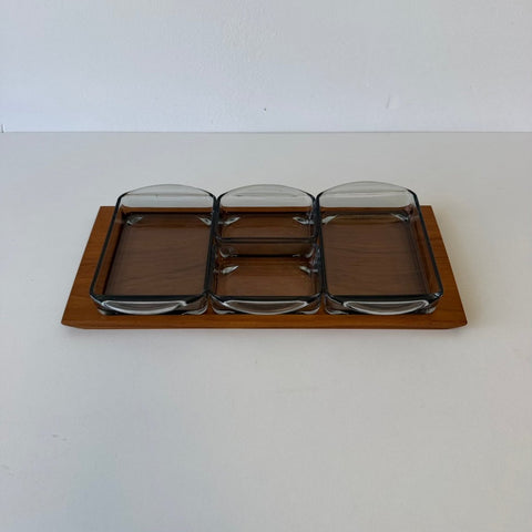 Vintage serveerschaaltje teak met 4 glazen bakjes - LOUI