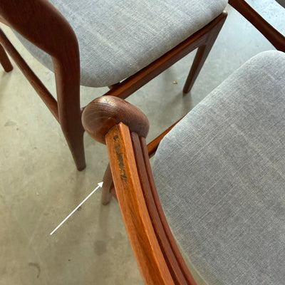 
                  
                    Vintage set 4* eetkamerstoelen P.E. Jorgensen in teak - LOUI
                  
                