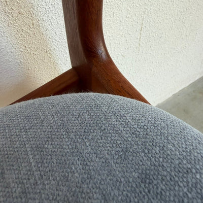 
                  
                    Vintage set 4* eetkamerstoelen P.E. Jorgensen in teak - LOUI
                  
                