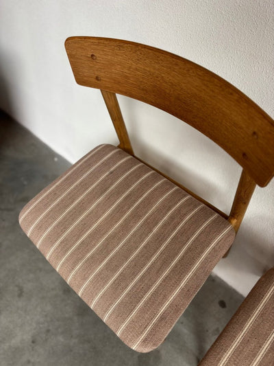 
                  
                    Vintage set 4* Farstrup stoelen model 250 - LOUI.STORE
                  
                