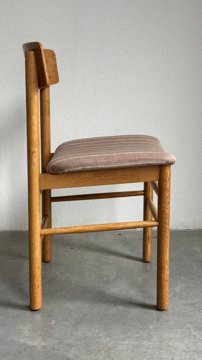 
                  
                    Vintage set 4* Farstrup stoelen model 250 - LOUI.STORE
                  
                