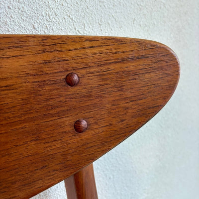 
                  
                    Vintage set 4* stoelen Farstrup teak - skai bekleding - LOUI.STORE
                  
                