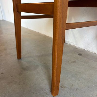 
                  
                    Vintage set 4* stoelen Farstrup teak - skai bekleding - LOUI.STORE
                  
                